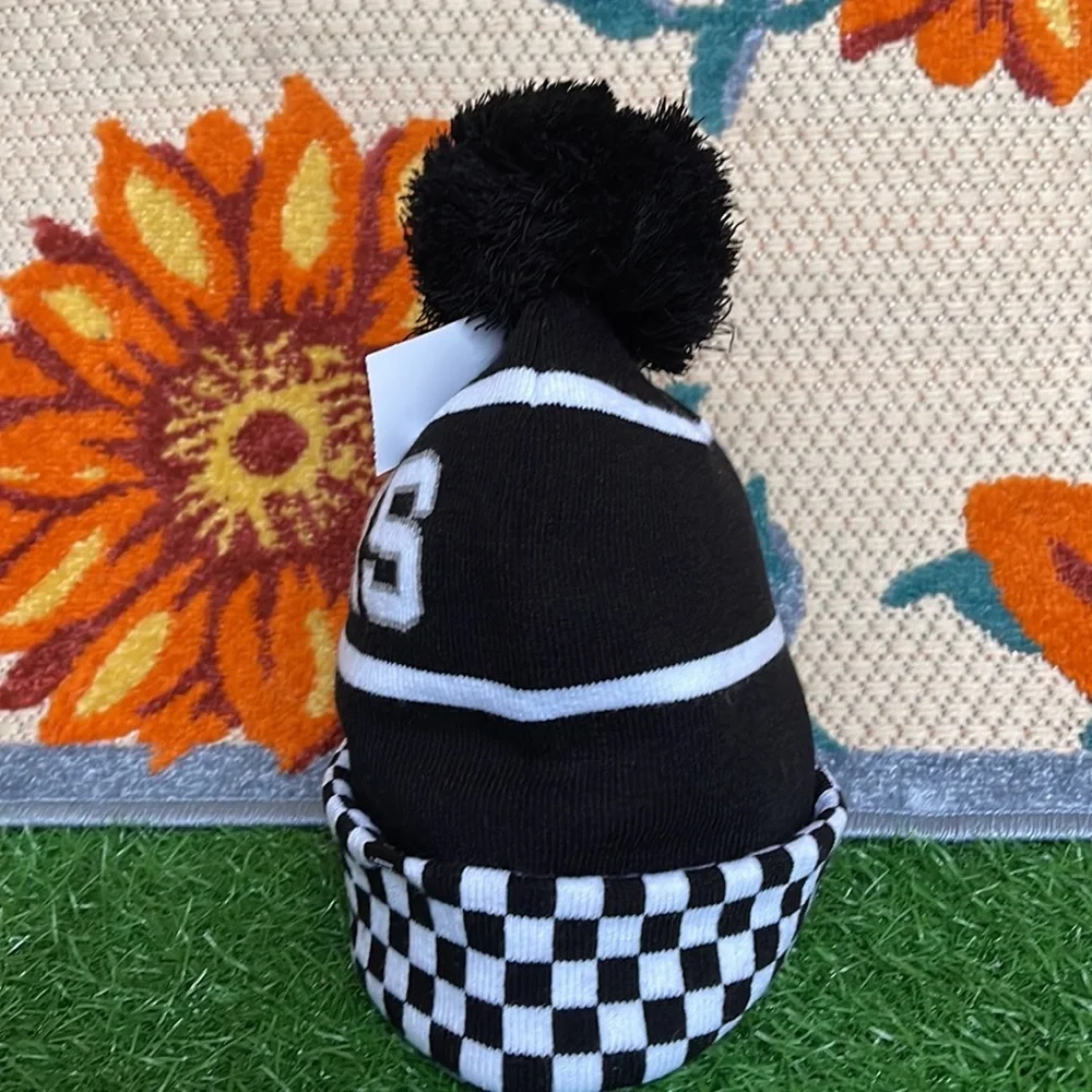 Vans WM Spirit Pom Black Checker Beanie Skateboarding Hat Women Men VN0A5LG3BLK